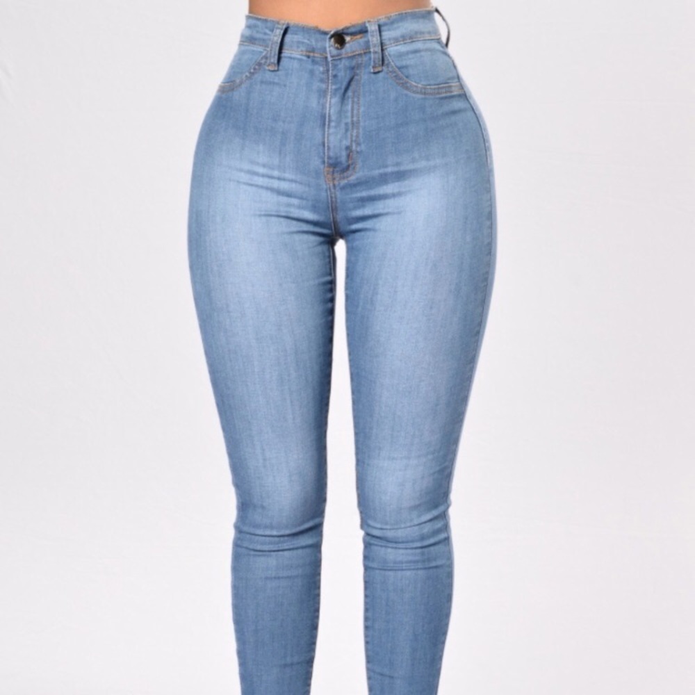 NWOT Fashion Nova Super High Waist Skinny Jeans